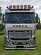 Osłona przeciwsłoneczna TruckKing VOLVO FH4/FH5, z zestawem montażowym, wycięcia na 7 obrysów, głębokość 29 cm - zdjęcie 2