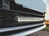 Lampa LED Lazer Linear-18 Elite w grill z zestawem montażowym VW Golf MK8 2020-, nr kat. 13GK-VWG8-Elite-1K